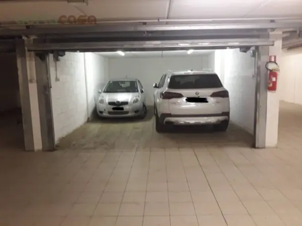 Box / Posto Auto viale Milano, Riccione