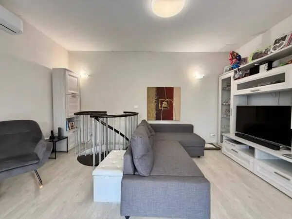 Casa Indipendente via, Alessandria