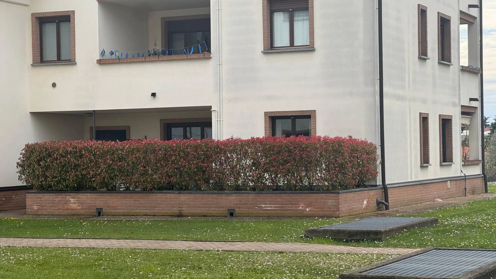 Immagine per Appartamento in vendita a Gorla Minore Ugo Foscolo 