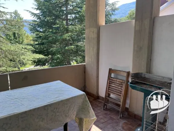 Appartamento via San Grato 32, Viola