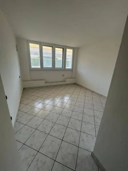 Appartamento via Don Mezzera, Nova Milanese