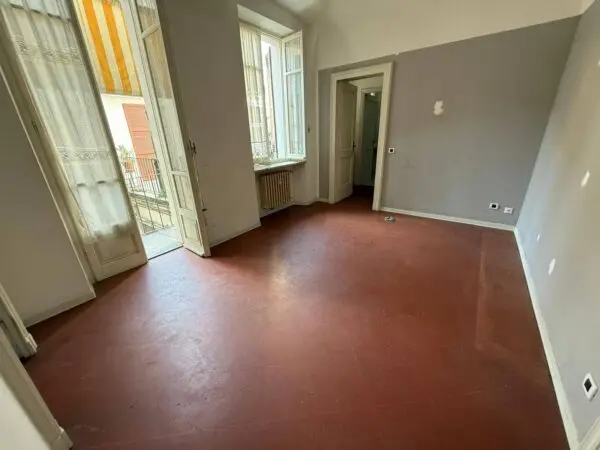 Stabile/Palazzo via, Alessandria
