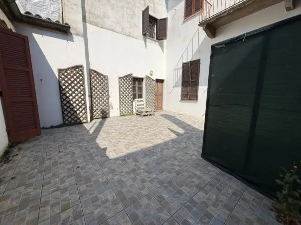 Stabile/Palazzo via, Alessandria