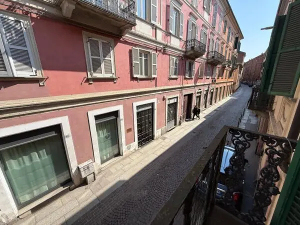 Stabile/Palazzo via, Alessandria