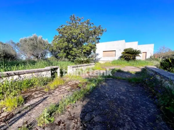 Villa via Contrada Tribastone, Ragusa