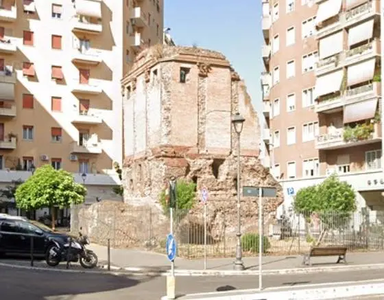 Stanza via Homs 37-39, Roma