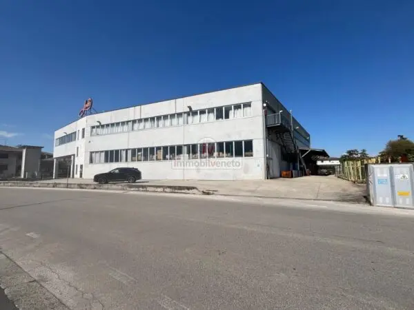 Capannone Industriale VIA DELL'ARTIGIANATO 1, Trissino