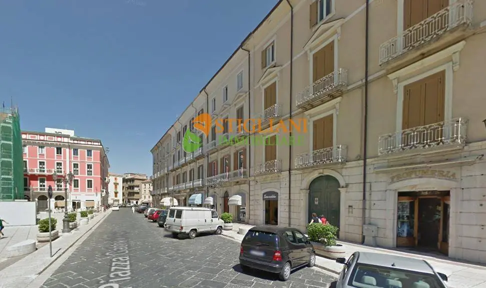 Immagine per Locale Commerciale in affitto a Campobasso Piazza Pepe 