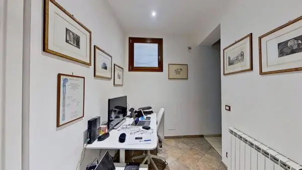 Appartamento via Dei Foraggi 88a, Roma