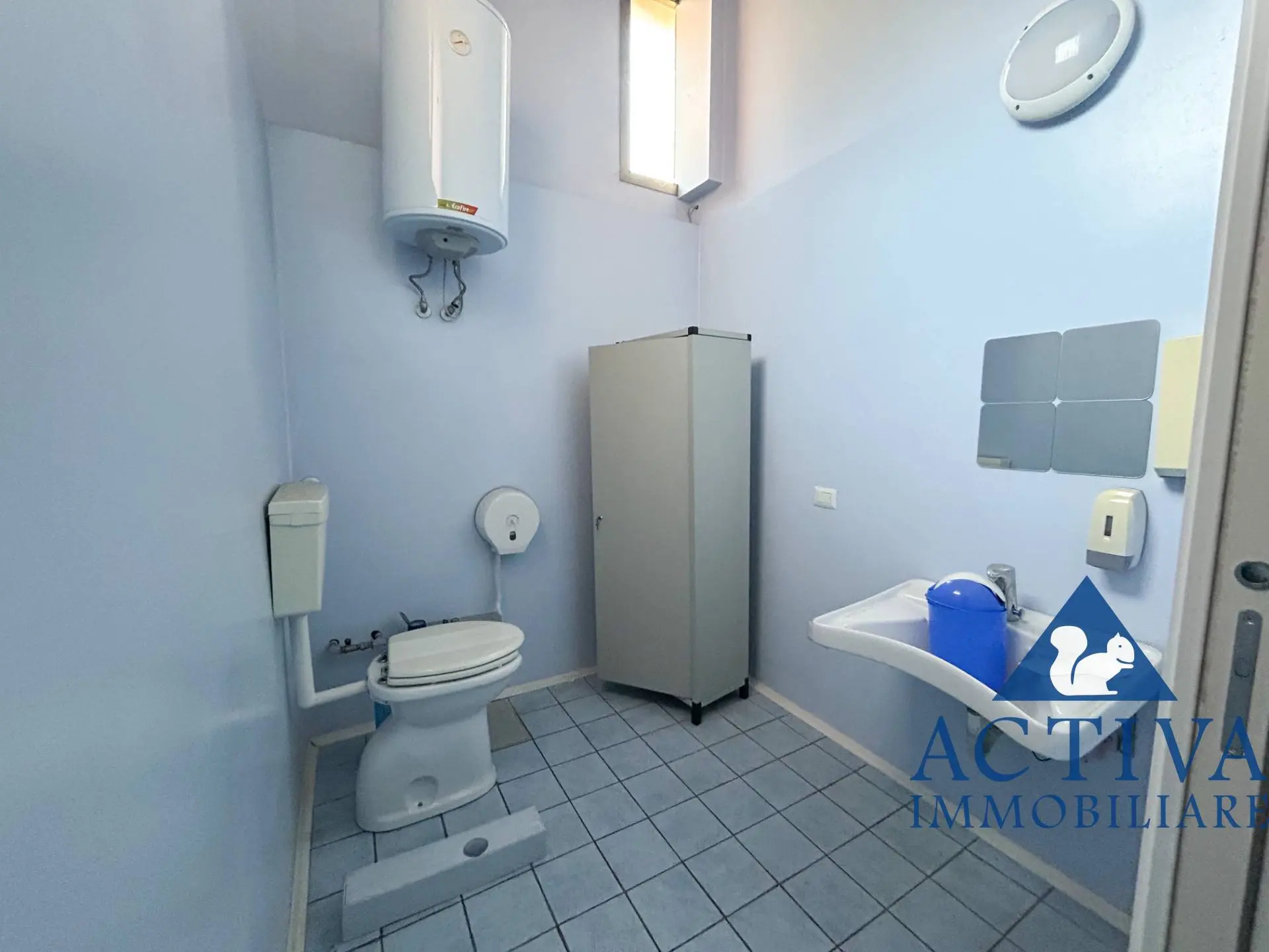 Immagine per Locale Commerciale in affitto a Busto Arsizio Via Genova 12