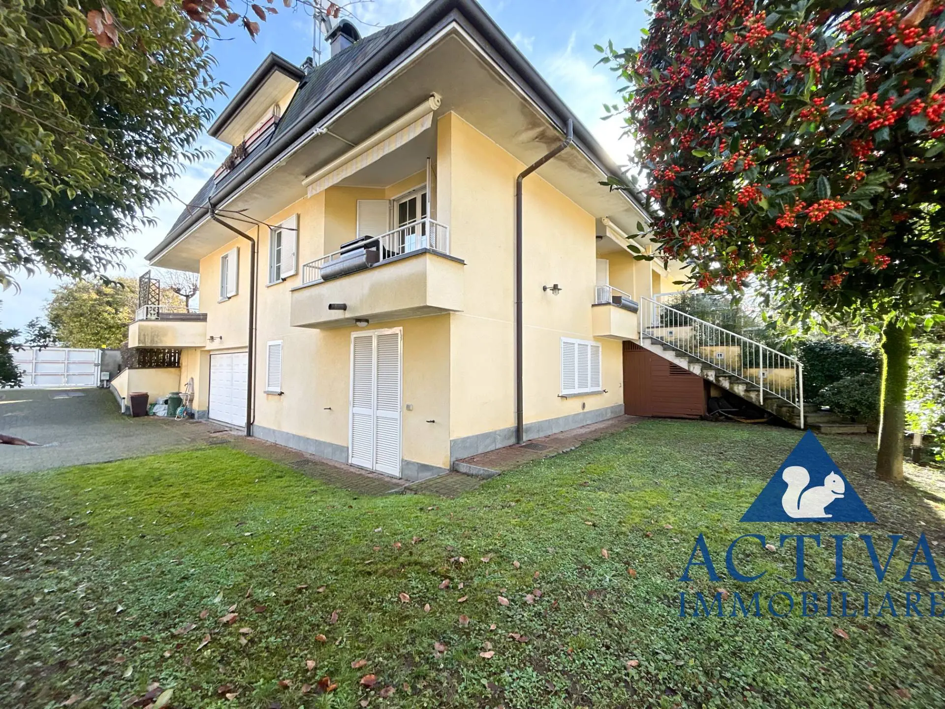 Immagine per Villa in vendita a Vanzaghello Via Niccolò Tommaseo 22