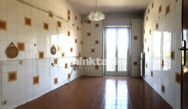 Appartamento piazza Dante Alighieri 6, Ragalna
