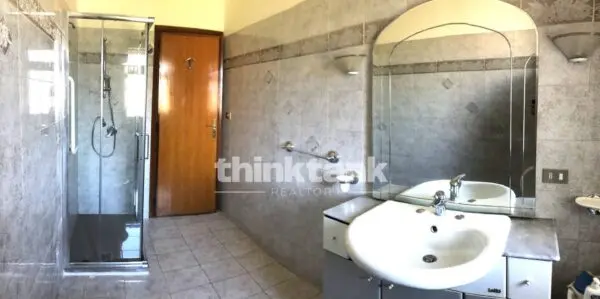 Appartamento piazza Dante Alighieri 6, Ragalna