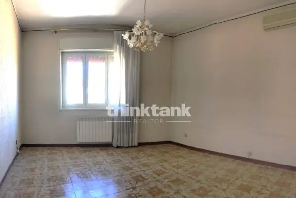 Appartamento piazza Dante Alighieri 6, Ragalna