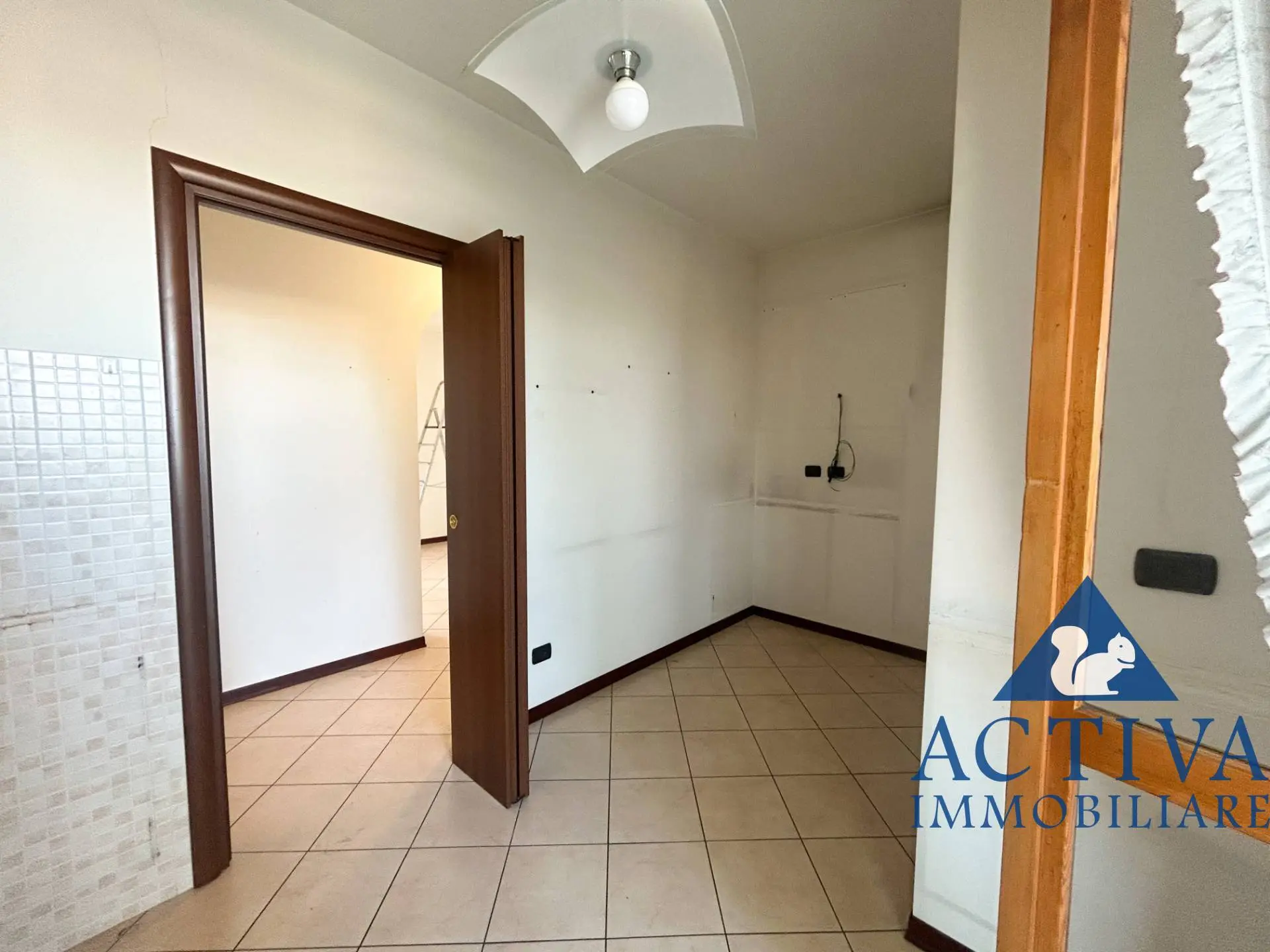 Immagine per Appartamento in vendita a Gorla Minore Via Ambrogio Colombo 13