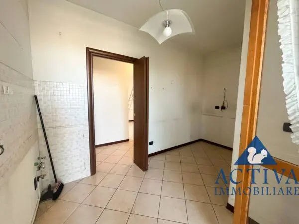 Appartamento via Ambrogio Colombo 13, Gorla Minore