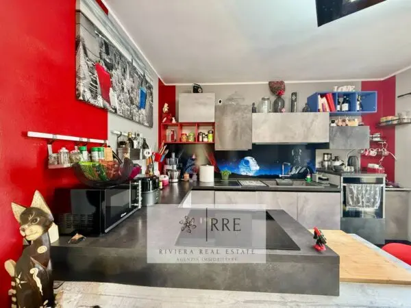 Villetta A Schiera strada Civezza - Poggi, Imperia