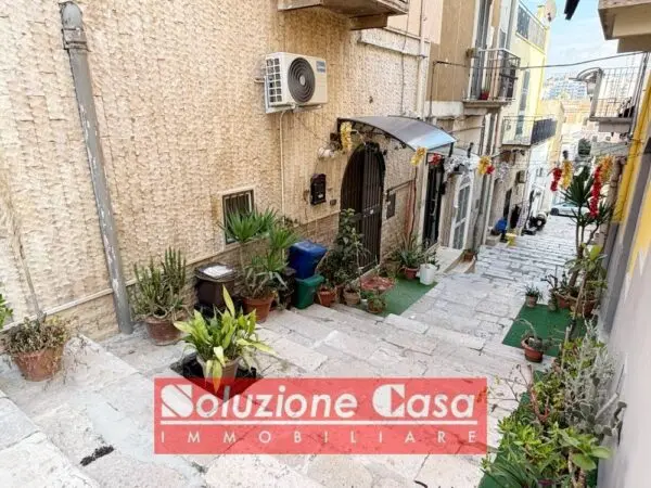 Casa Indipendente via, Canosa Di Puglia