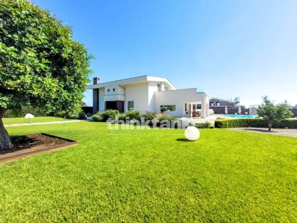 Villa via Timone Zaccanazzo, Acireale