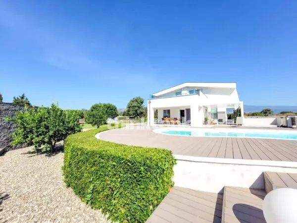 Villa via Timone Zaccanazzo, Acireale