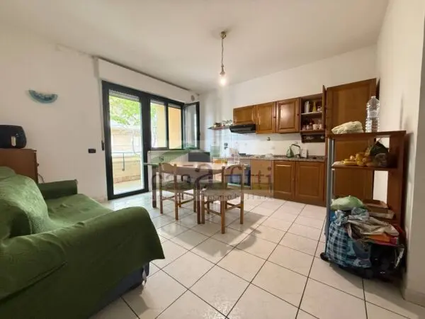 Appartamento via Ortona 30, Chieti
