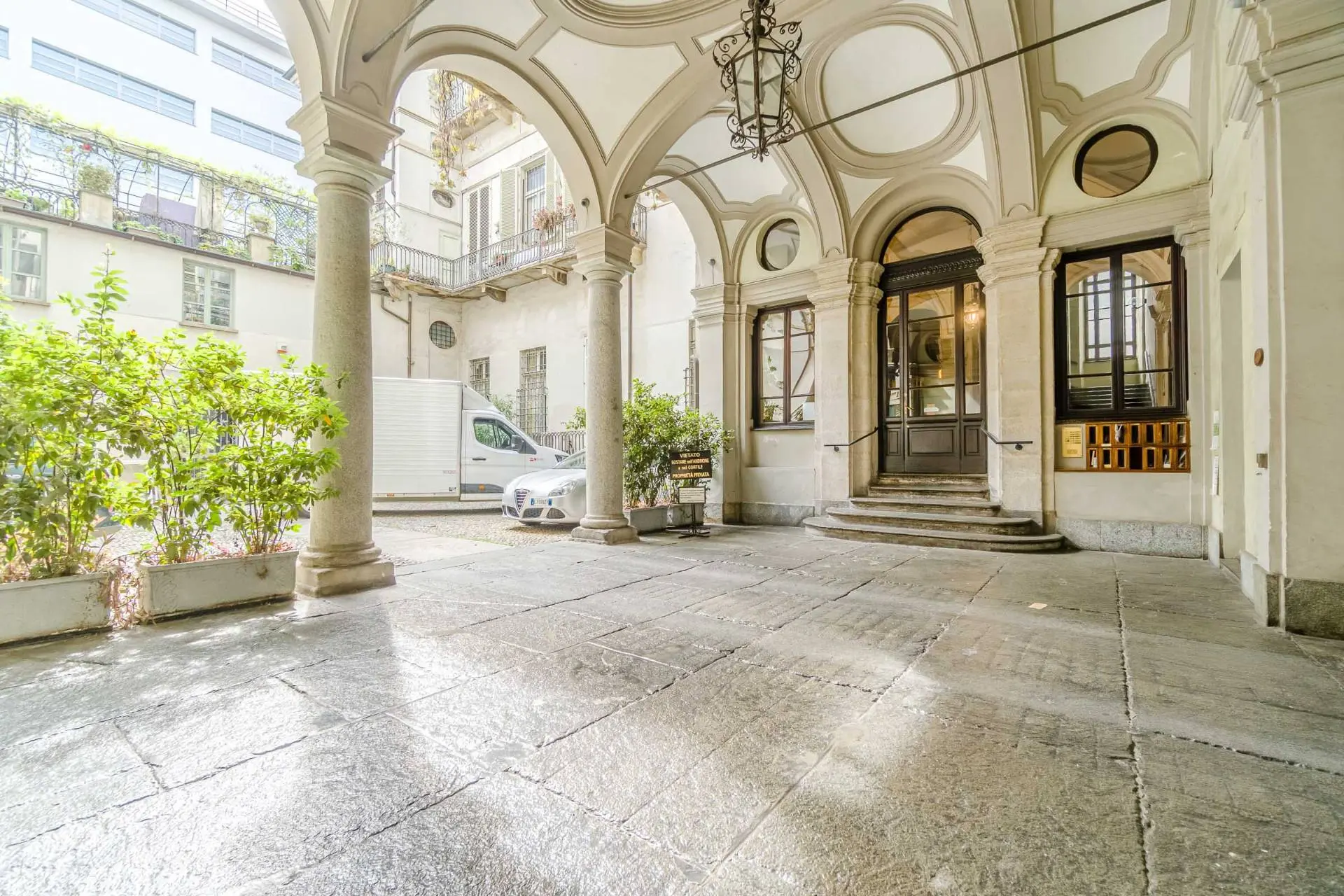Immagine per Laboratorio in vendita a Torino Via Garibaldi 53