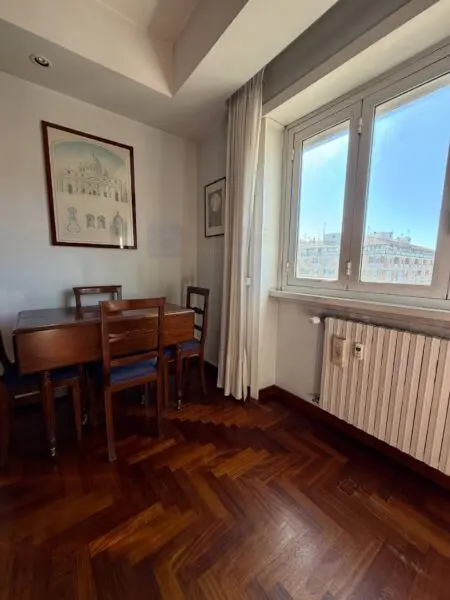 Appartamento via Rodolfo Morandi, Roma