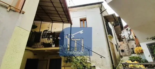 Casa Semindipendente via Vicolo Cifalco, Sant'Elia Fiumerapido