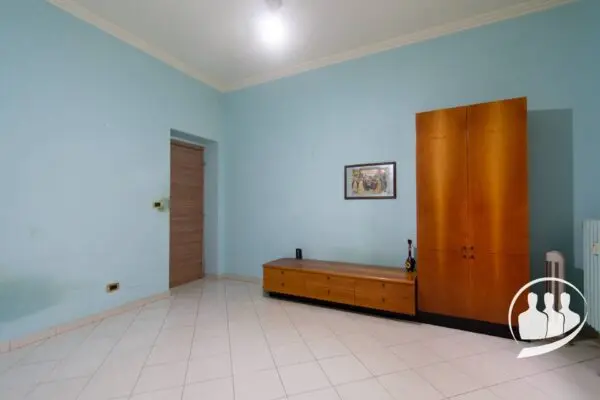 Appartamento via Gino Lisa 35, Torino
