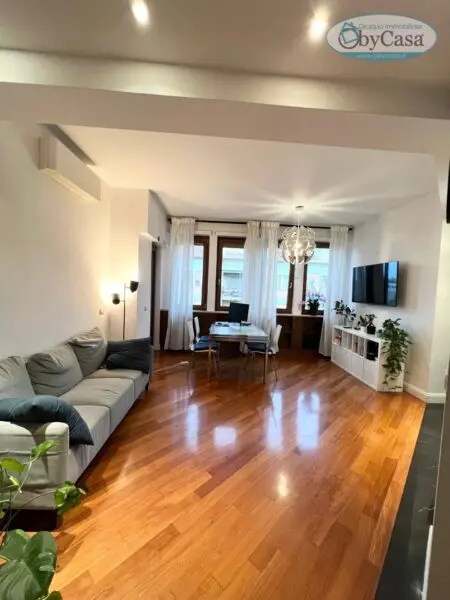 Appartamento via, Roma
