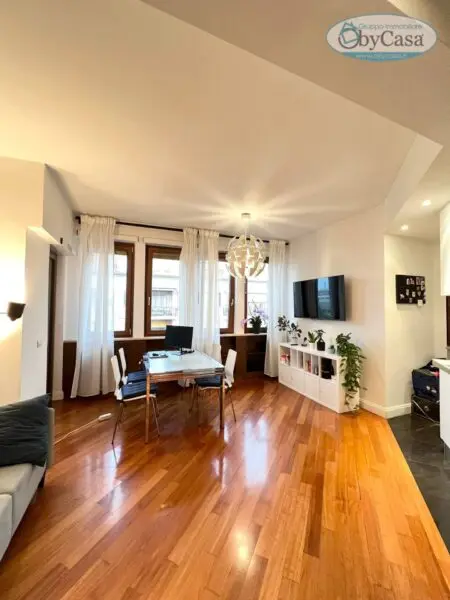 Appartamento via, Roma