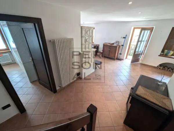 Appartamento via, Volano