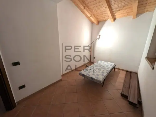 Appartamento via, Volano
