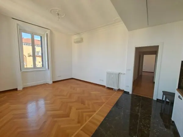 Appartamento via Spartaco 38, Milano