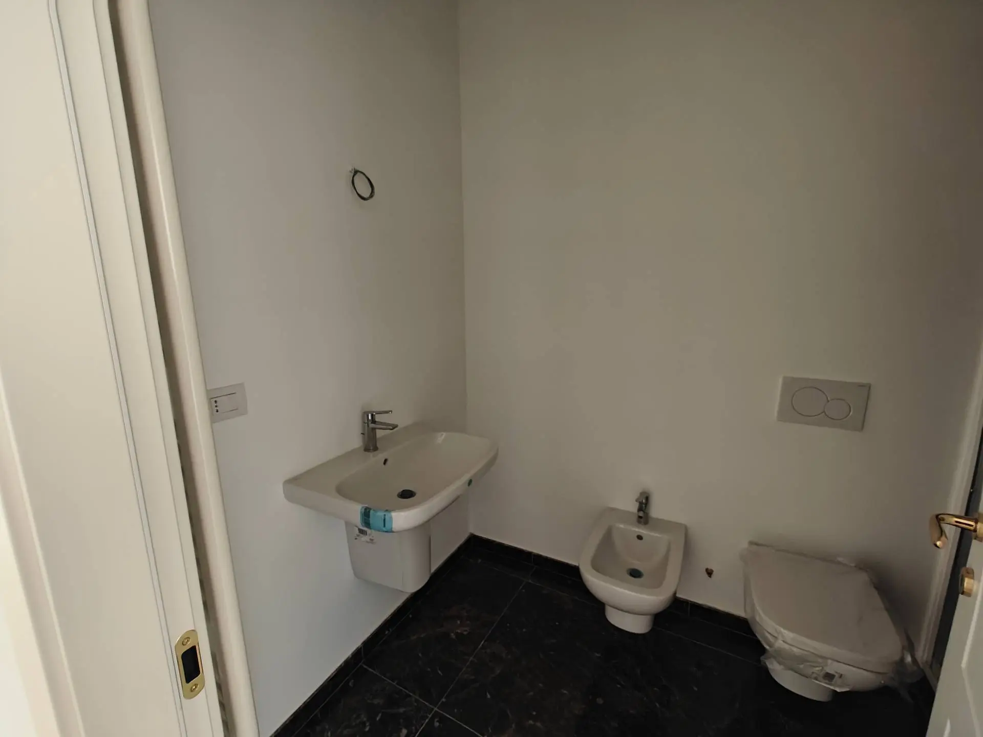 Immagine per Appartamento in affitto a Milano Via Spartaco 38