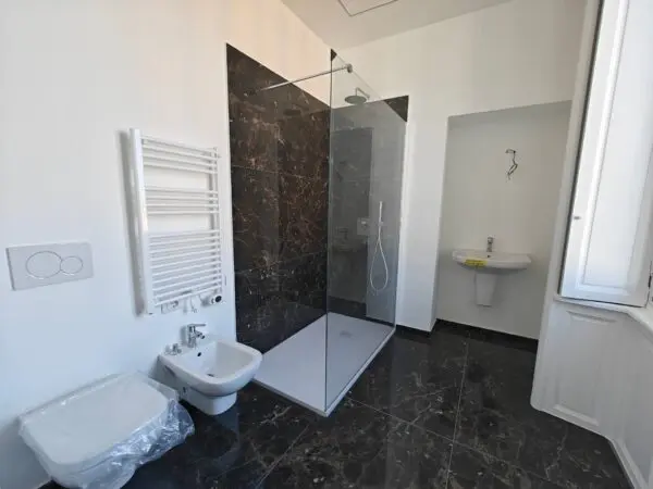 Appartamento via Spartaco 38, Milano