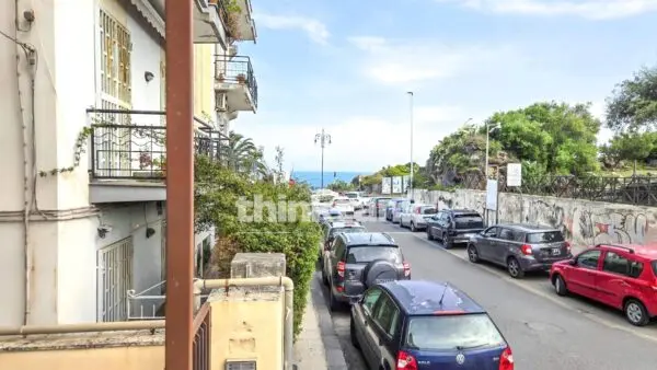 Appartamento via Francesco Crispi, Aci Castello