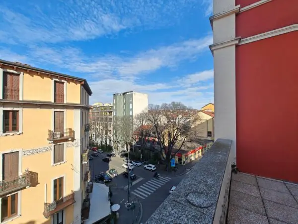 Appartamento via Spartaco 38, Milano