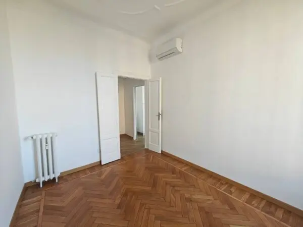 Appartamento via Spartaco 38, Milano