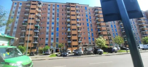 Appartamento via Camillo Giussani 30, Milano