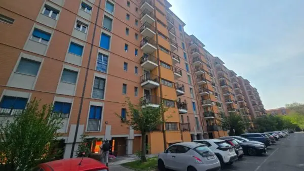 Appartamento via Camillo Giussani 30, Milano