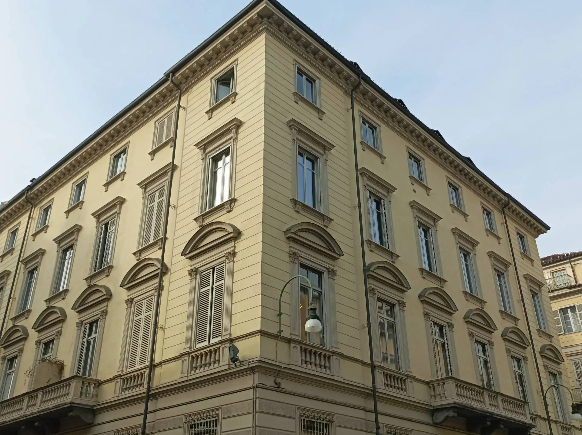Immagine per Attico/Mansarda in affitto a Torino via Passalacqua 10