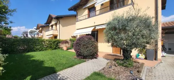 Villa via Marco Polo 10, Cassano Magnago