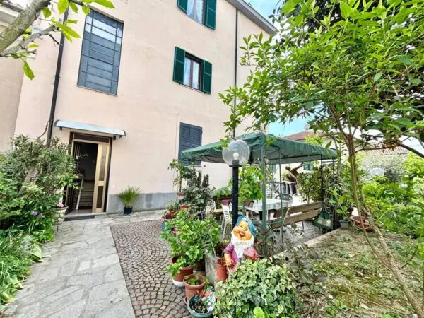 Appartamento via, Alessandria