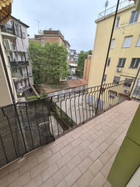 Stanza viale Cesare Battisti 7, Ferrara