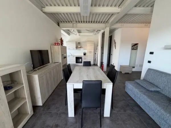 Appartamento via Parigi, Olbia