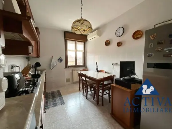 Appartamento via Monteberico 193, Samarate