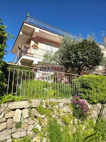 Villa C.da Postoleone, Graniti