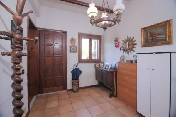 Villa via Giulio Belvederi 44, Roma