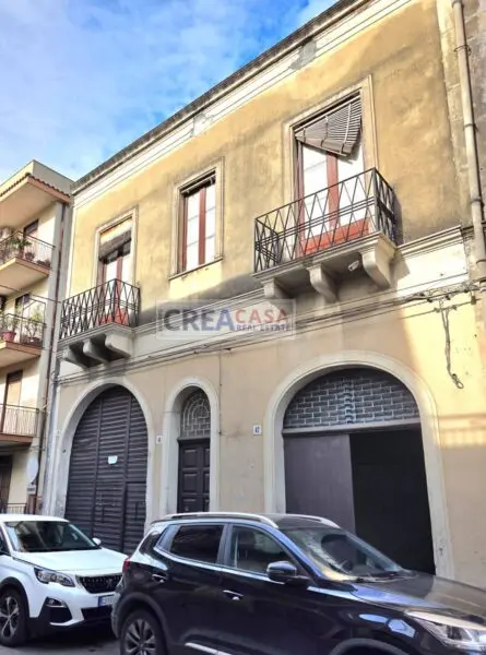 Stabile/Palazzo via San Giuliano, Giarre